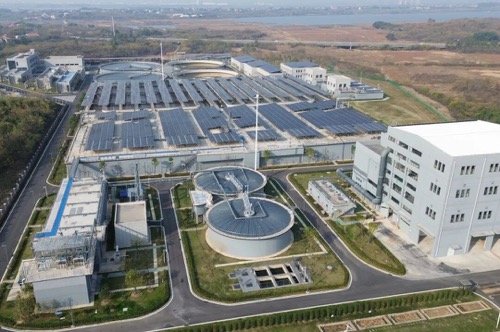 区块链技术：破解智慧水务数据确权难题的钥匙